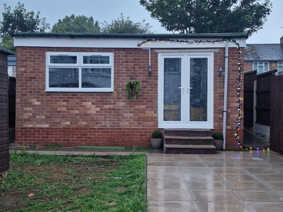 Perfect For Exploring Birmingham Apartment Exterior foto